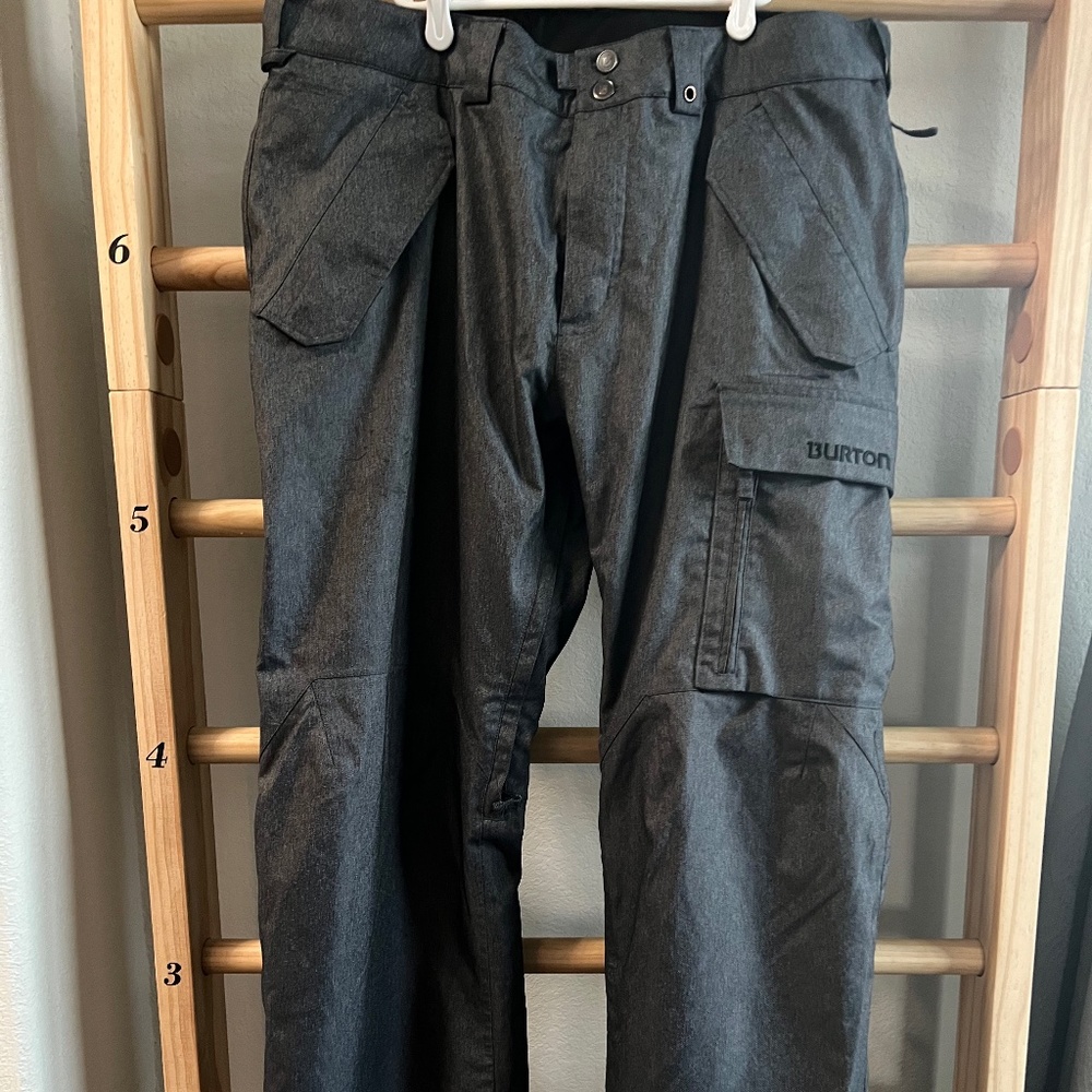 Burton Mens Ski/Snowboard pants! XL